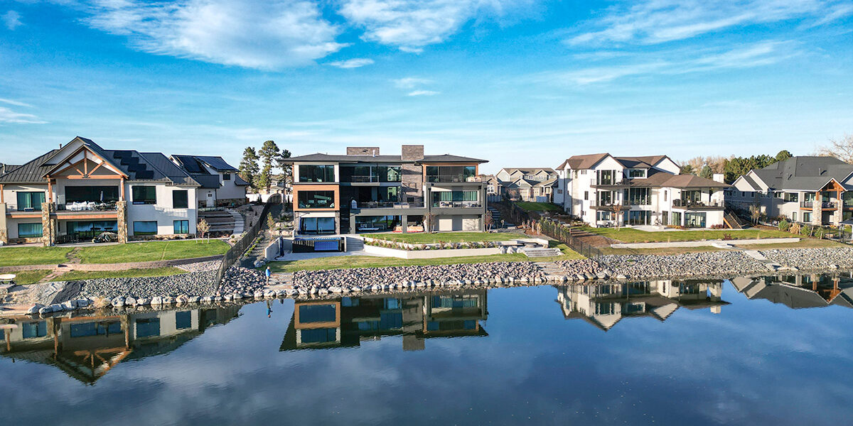 Lakefront custom homes in Jefferson County, Colorado