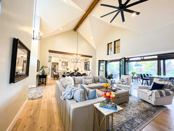 Modern ranch-style custom home in Centennial, Colorado